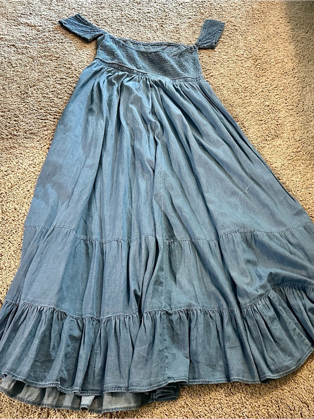 Women's Blue Tiered denim  Maxi Skirt - Casual Summer Style - Picture 8 of 10